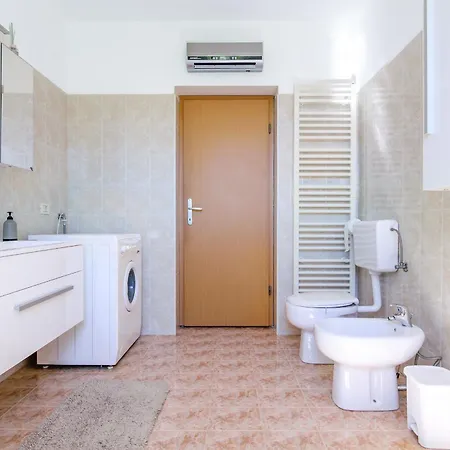 Lägenhet Miren Apartma Sp - Peaceful Sp Ankaran