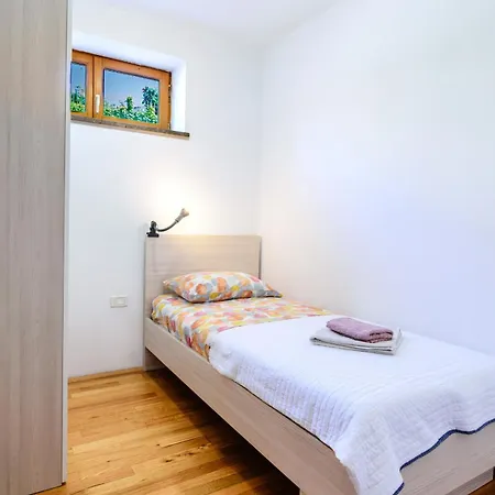 Miren Apartma Sp - Peaceful Sp Ankaran